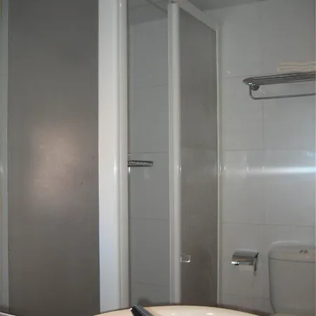 Chane Отель La Puebla De Alfinden