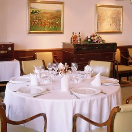 Chane La Puebla De Alfinden