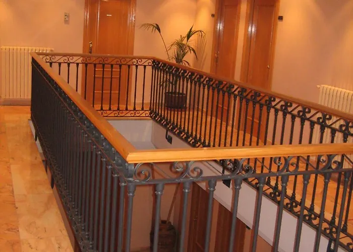 Chane Hotel La Puebla De Alfinden