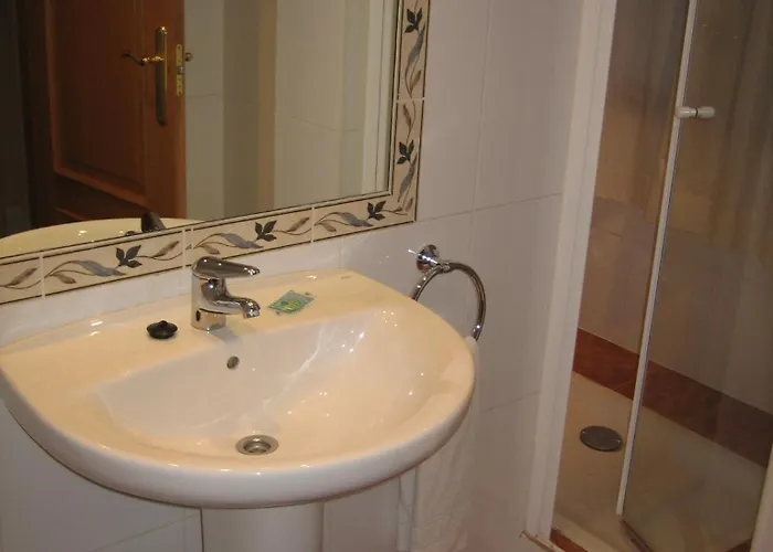 Chane 2* La Puebla De Alfinden